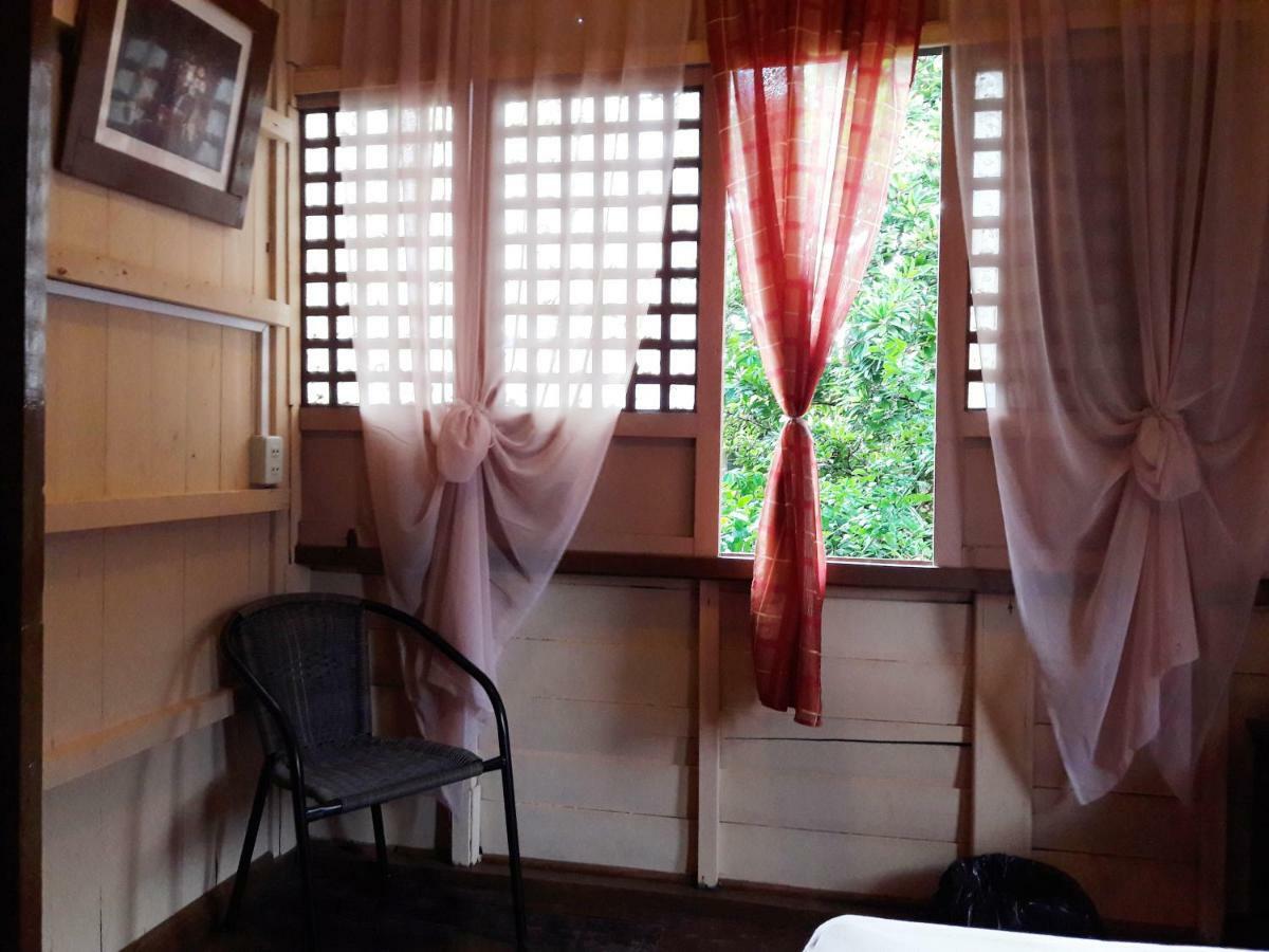 Oasis Balili Heritage Lodge Tagbilaran-stad Buitenkant foto
